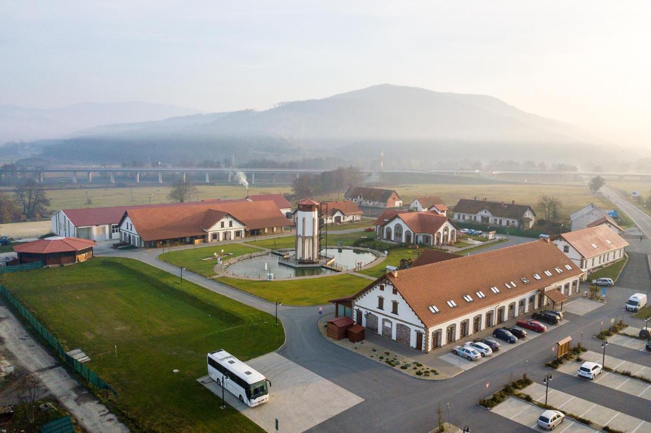 Masarykov Dvor 3*