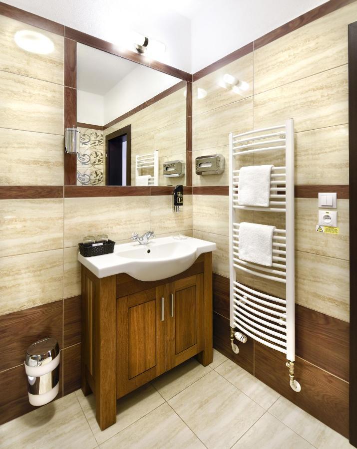 Masarykov Dvor 3* Pstrusa