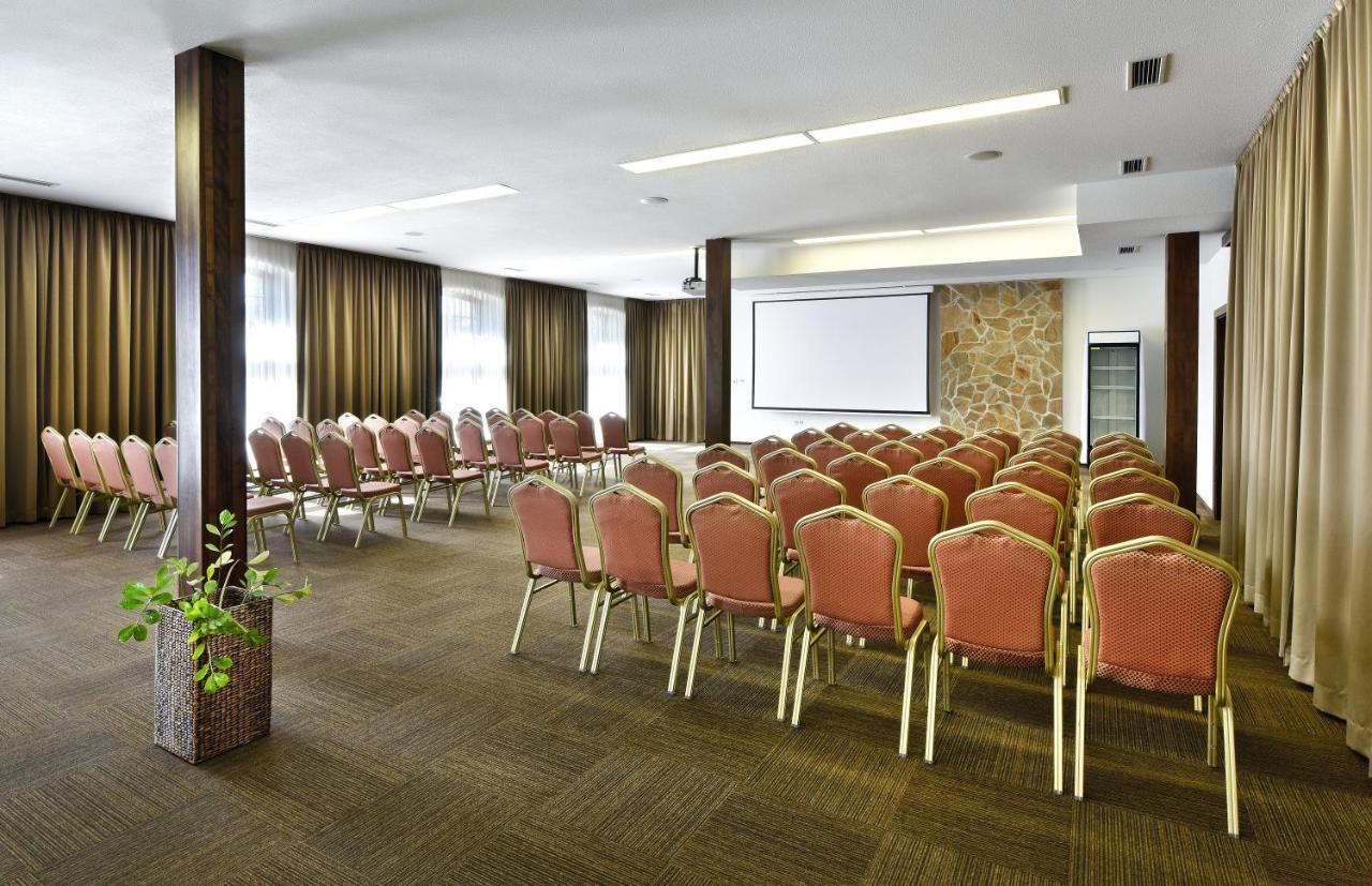 Hotel Masarykov Dvor